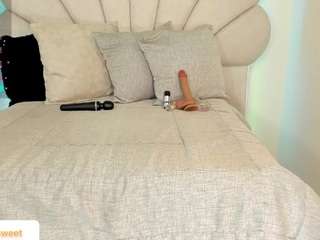 daniela-tovar — Camsoda recorded stream screenshot (17 Nov 2025)