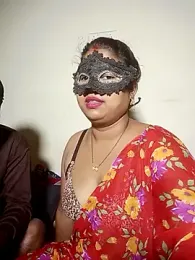 Soniya_G — Stripchat recorded stream image, 17.11.2025 15:00