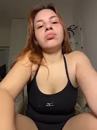 AgnesCampp — Stripchat recorded stream image, 18.11.2025 21:20