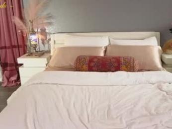 _stella_rose_ — Chaturbate recorded stream image, 18.11.2025 23:10