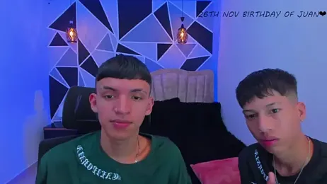 Juan_Nd_Steven — Stripchat recorded stream image, 19.11.2025 04:00