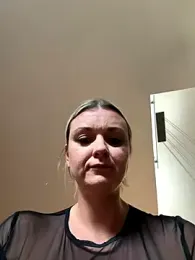 Bella-Tight — Stripchat recorded stream screenshot (19 Nov 2025)