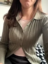 Sara_darling — Stripchat recorded stream screenshot (19 Nov 2025)