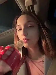 DollyTall — Stripchat recorded stream screenshot (19 Nov 2025)