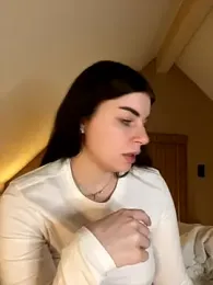 EllyNora — Stripchat recorded stream image, 19.11.2025 21:30