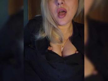 Tanysha-1 — Bongacams recorded stream image, 20.11.2025 05:40