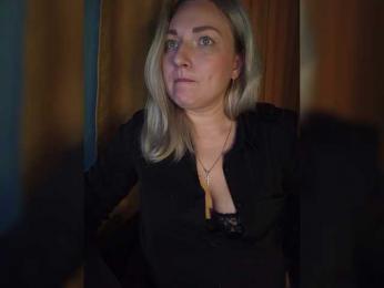 Tanysha-1 — Bongacams recorded stream image, 20.11.2025 05:40