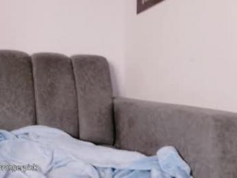 power_ranger_pink — Chaturbate recorded stream image, 20.11.2025 08:50