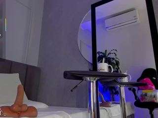 gipsytreen — Camsoda recorded stream image, 20.11.2025 10:40