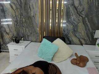 nyakimgold — Camsoda recorded stream image, 20.11.2025 12:30