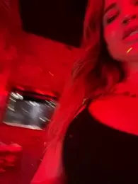 Etwas_neugierig — Stripchat recorded stream screenshot (20 Nov 2025)