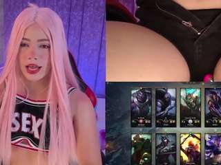 lilapop4 — Camsoda recorded stream image, 21.11.2025 03:00