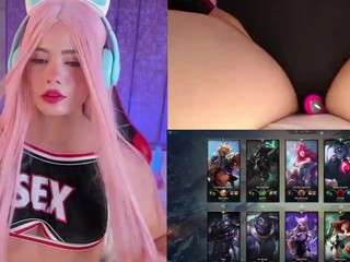 lilapop4 — Camsoda recorded stream image, 21.11.2025 03:00