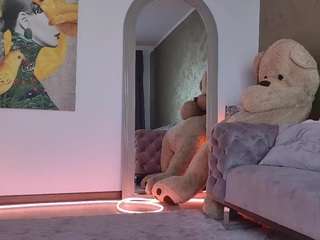 lenna-goddess — Camsoda recorded stream image, 21.11.2025 05:50