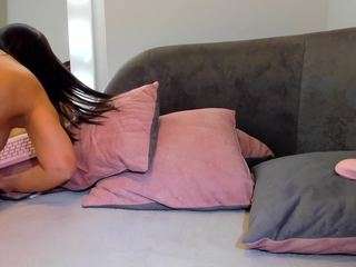 gabyferrer — Camsoda recorded stream image, 21.11.2025 23:40