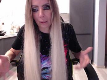 blondalina — Bongacams recorded stream image, 22.11.2025 23:40