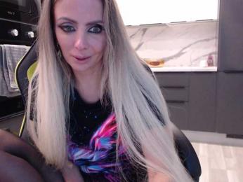 blondalina — Bongacams recorded stream image, 22.11.2025 23:40