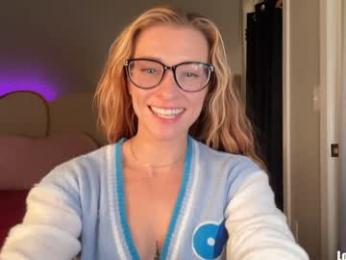 saraloverays — Chaturbate recorded stream image, 24.11.2025 04:30