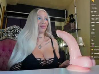 sofiequeen_ — Chaturbate recorded stream image, 25.11.2025 05:30