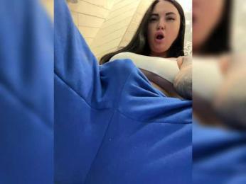 KROSHKA_N — Bongacams recorded stream image, 25.11.2025 07:00