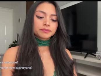 sweet_littleee — Chaturbate recorded stream screenshot (25 Nov 2025)