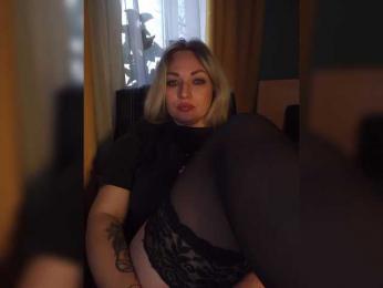 Tanysha-1 — Bongacams recorded stream image, 26.11.2025 05:10