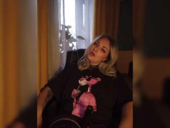 Tanysha-1 — Bongacams recorded stream image, 26.11.2025 05:10