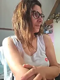 Lina_lou4 — Stripchat recorded stream image, 26.11.2025 10:00