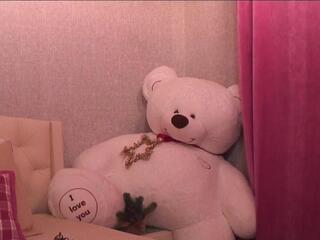 Naomi Bea — Flirt4free recorded stream screenshot (27 Nov 2025)