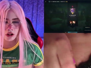 lilapop4 — Camsoda recorded stream image, 28.11.2025 05:40