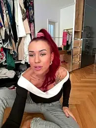 Just_Sophia_ — Stripchat recorded stream image, 28.11.2025 09:20