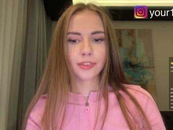 VikkiExtraCheese — Bongacams recorded stream image, 28.11.2025 19:30