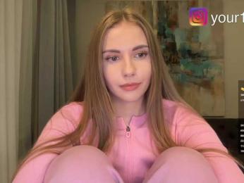 VikkiExtraCheese — Bongacams recorded stream image, 28.11.2025 19:30