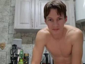 yummyalexxx — Chaturbate recorded stream screenshot (29 Nov 2025)