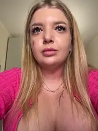 OdriOlsens — Stripchat recorded stream image, 29.11.2025 13:50