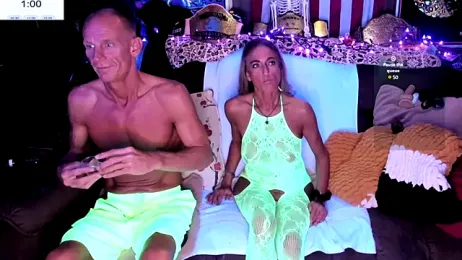 ShannNikkii420 — Stripchat recorded stream screenshot (30 Nov 2025)