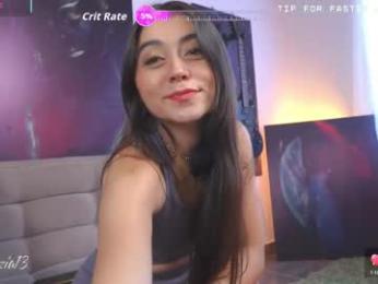 bellapazzia13 — Chaturbate recorded stream image, 01.12.2025 16:40