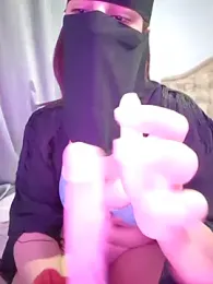 _arabica_ — Stripchat recorded stream screenshot (02 Dec 2025)