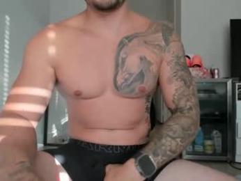 zaylanez — Chaturbate recorded stream screenshot (02 Dec 2025)
