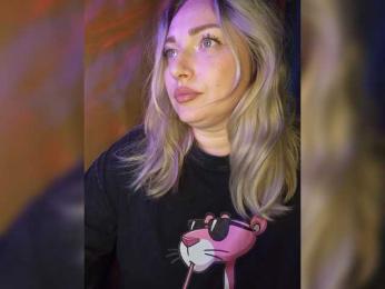 Tanysha-1 — Bongacams recorded stream image, 03.12.2025 05:20