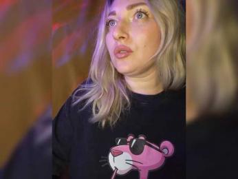 Tanysha-1 — Bongacams recorded stream image, 03.12.2025 05:20