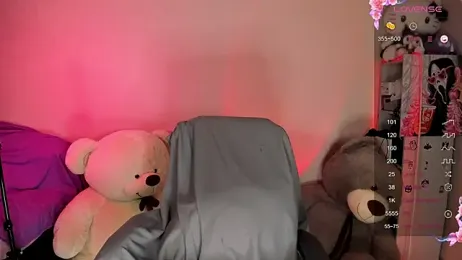 YsabellViveris — Stripchat recorded stream screenshot (04 Dec 2025)