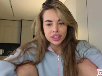 diffgirls1-1 — Bongacams recorded stream image, 04.12.2025 13:20