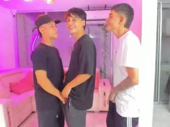 houseofwarrios — Chaturbate recorded stream screenshot (05 Dec 2025)