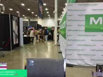 crimsonkitten — Chaturbate recorded stream screenshot (05 Dec 2025)