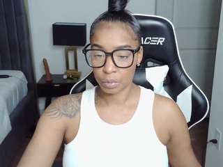 january-rose — Camsoda recorded stream image, 06.12.2025 03:10