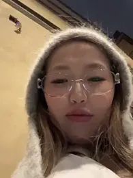 Aiko_Yumi — Stripchat recorded stream image, 06.12.2025 16:50