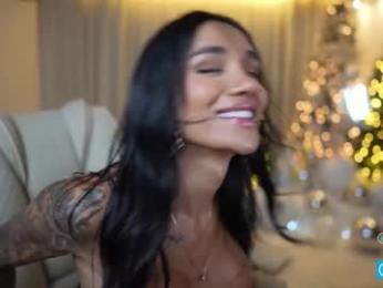 sweetlaurasaenz — Chaturbate recorded stream image, 06.12.2025 15:10