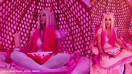 dana_more — Stripchat recorded stream image, 08.12.2025 09:40