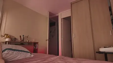 juanasnz99 — Stripchat recorded stream image, 09.12.2025 05:00